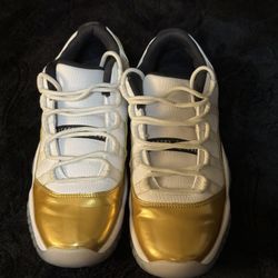 Jordan 11 Low Closing Ceremony  Size 6.5Y 
