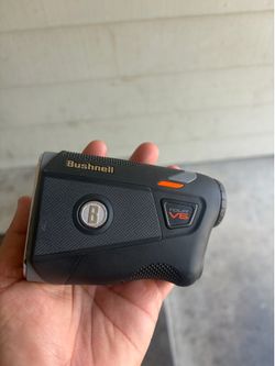 Bushnell golf range finder