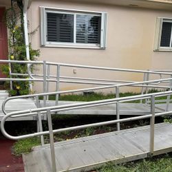 EZ ACCESS Handicap Ramp