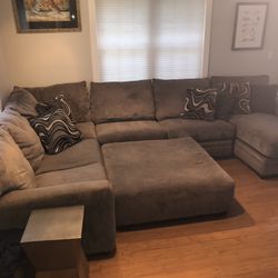 Sectional Sofa With Ottoman 