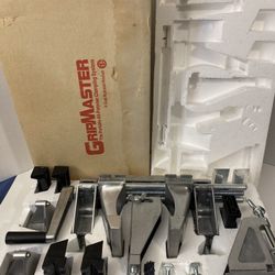 Clark National GripMaster Portable All-Purpose Clamping System Bench Vice; Complete Great Condition