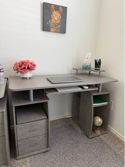 Desk $250