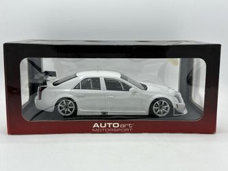 AUTOart 1:18 Scale Diecast Model - Cadillac CTS V SCCA World