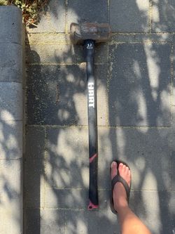 Hart 12lb powerstrike sledge with fiberglass handle.