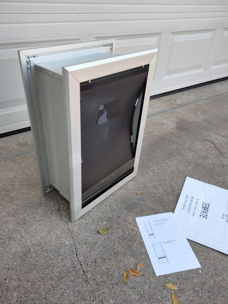 Dogie Door..XL In-wall