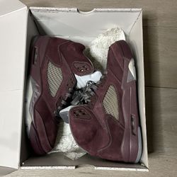 Sz 11 Burgundy 5s