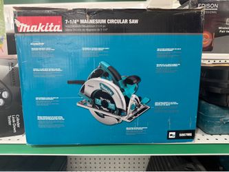 This is a Makita 5007MG 7-1/4" Magnesium Circular Saw packaged with a carrying case.