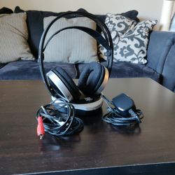JBL Wireless Black Headphones WR2.4