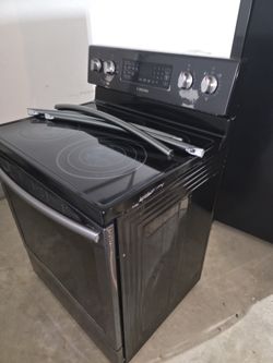 Fridge And Stove