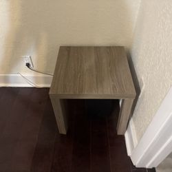 Small Square Wood-Look End Table / Nightstand