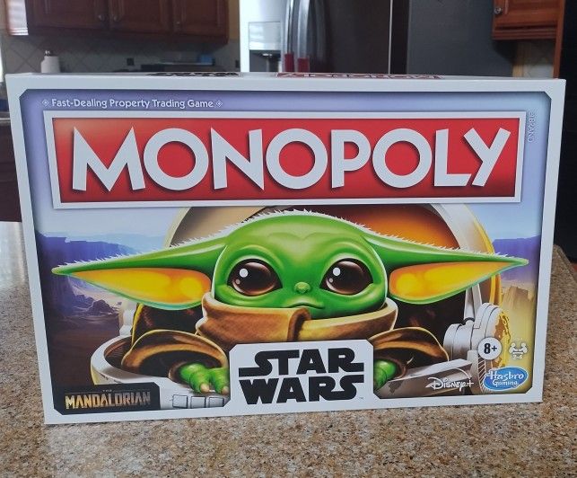 Complete Monopoly: Star Wars The Mandalorian Edition Board Game (barely used)