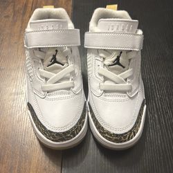 Size 11c kids Jordan