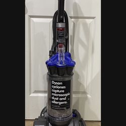 Dyson DC33 Bagless Upright Vacuum