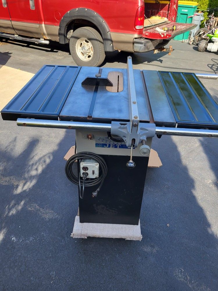 Jet 1.5HP 10" Table Saw.