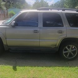 2002 tahoe z71