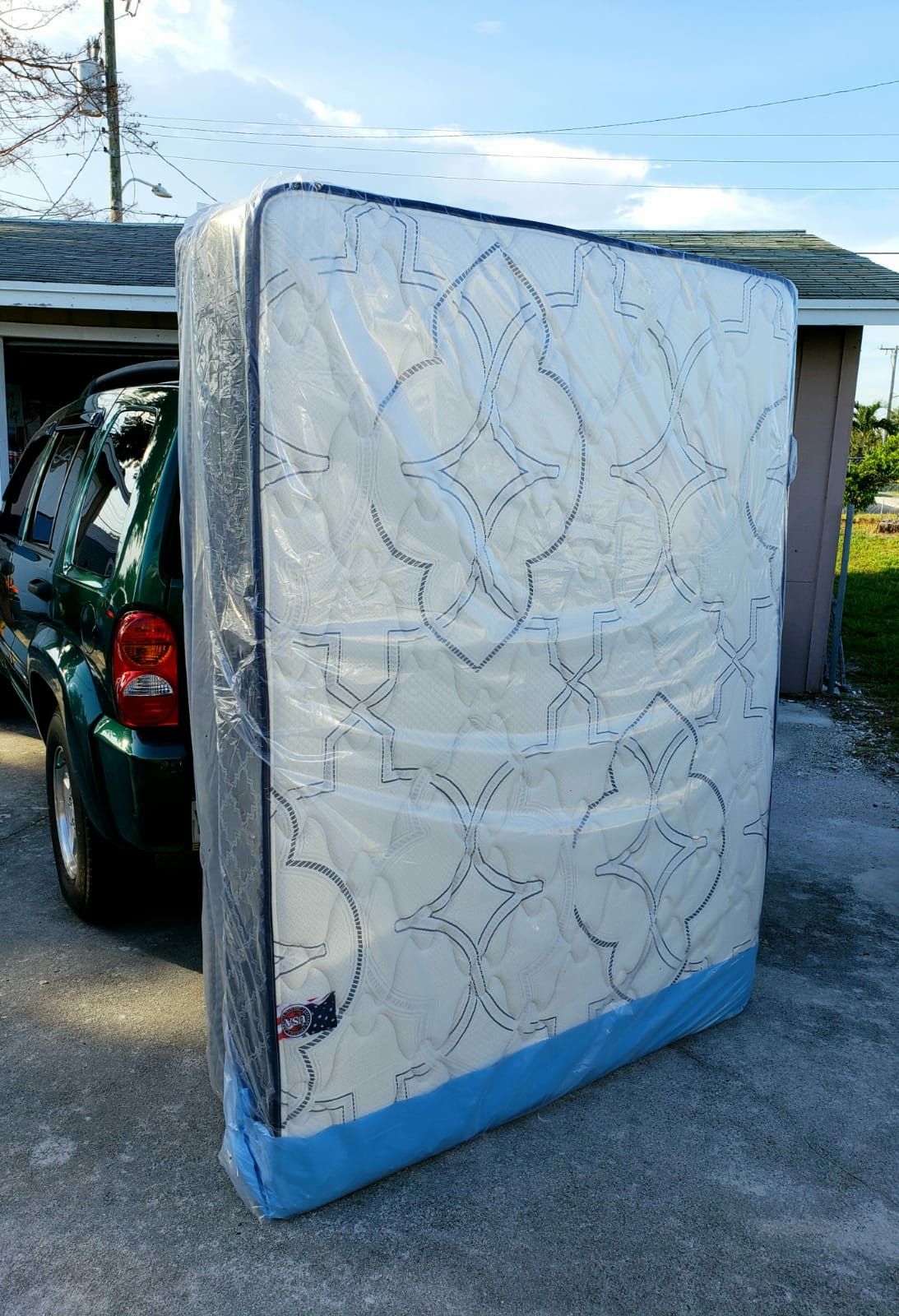 NEW QUEEN MATTRESS with BOX SPRING, Bed frame is not included