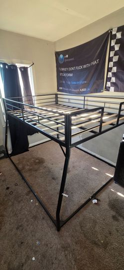 Queen and full bunkbed
