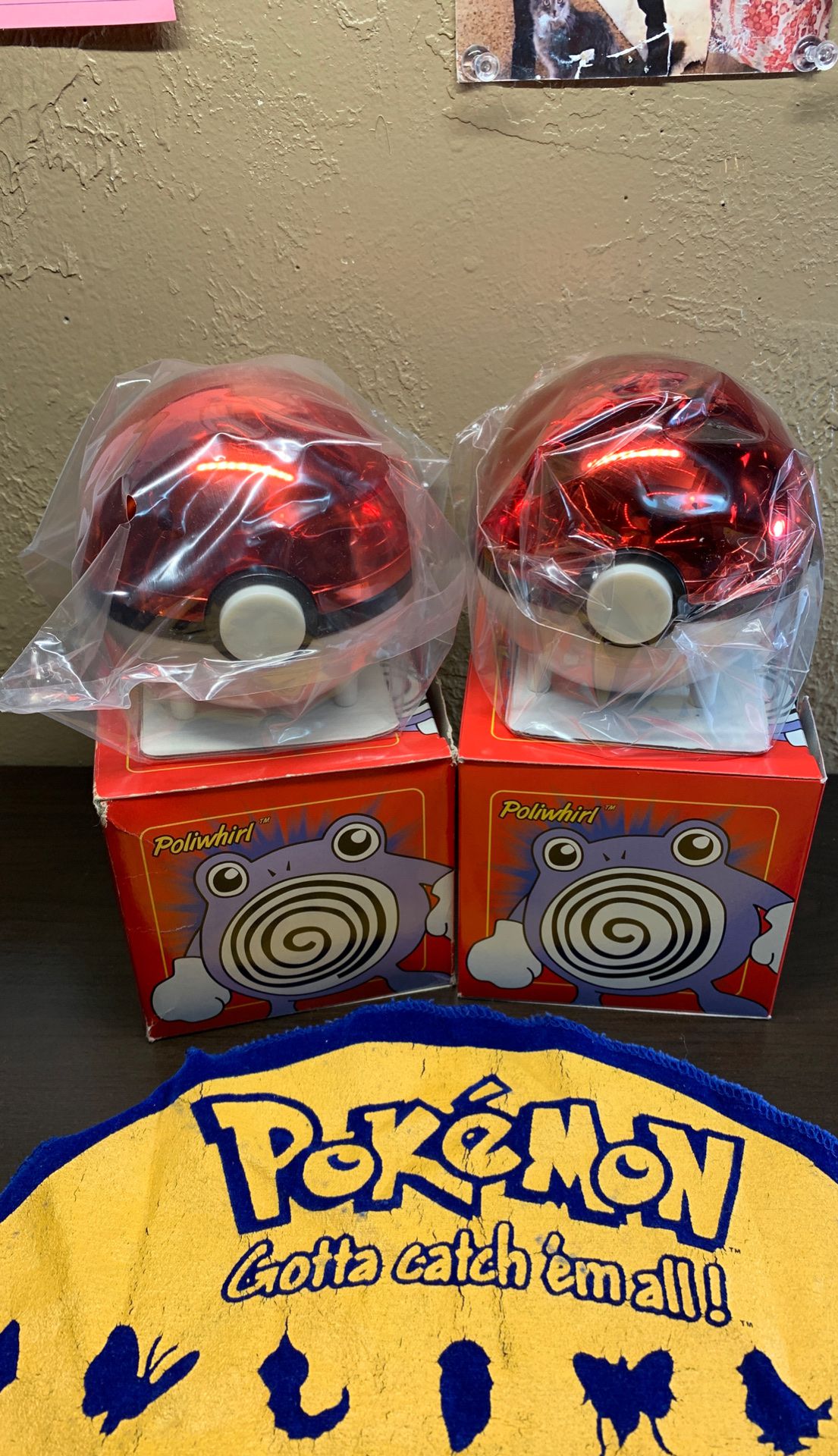 2 Sealed 23k Poliwhirl Burger King Pokemon Balls