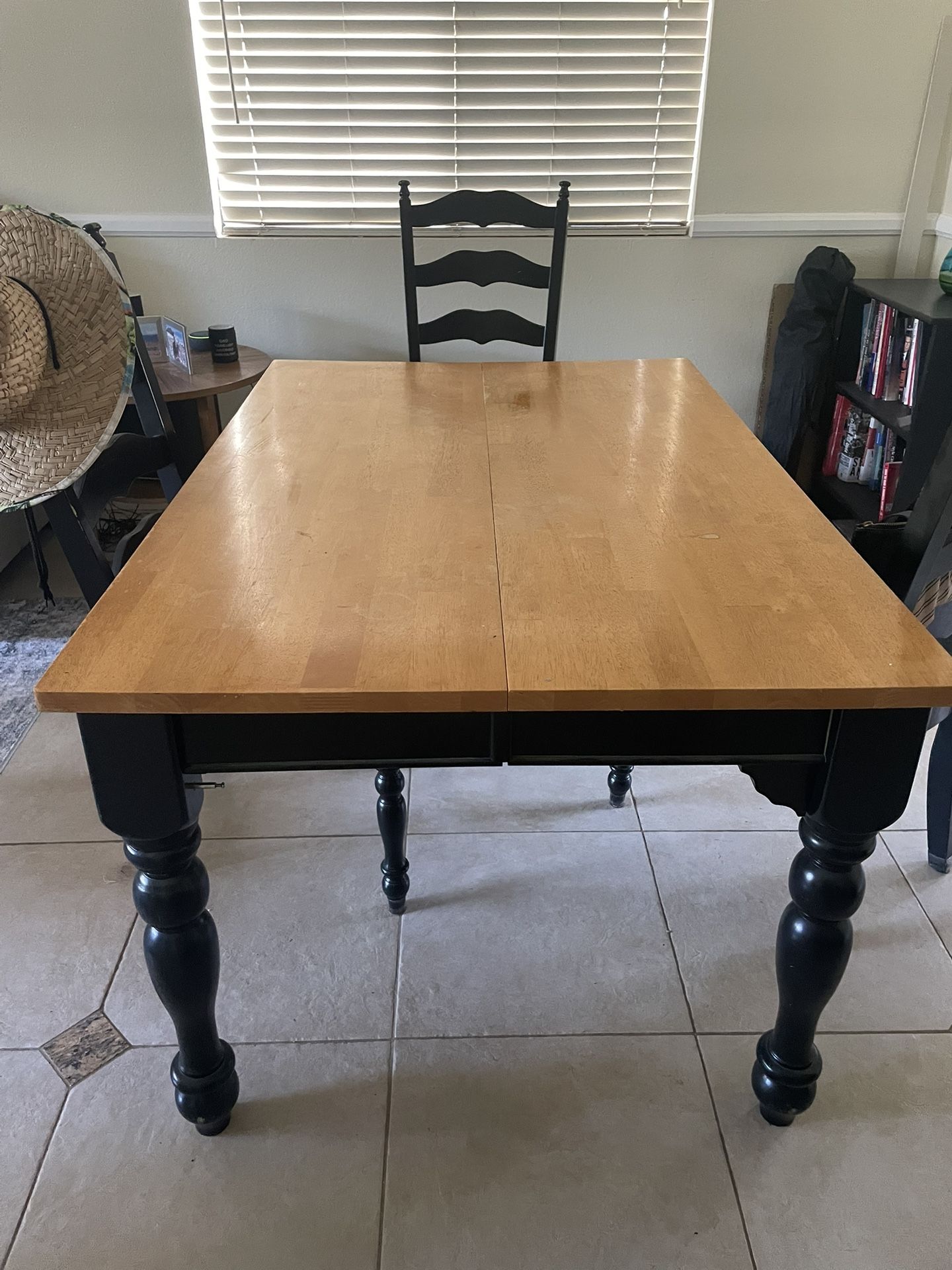 Dining Room Table 
