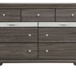 Modern Gray Dresser w/ Mirror – Solid & Spacious (Moving Sale)