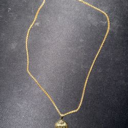 Virtuvian Man Gold Chain