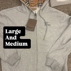 Burberry hoodie zip