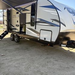 2022 Alpha Wolf 22Sw-L