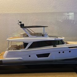 Yacht Model