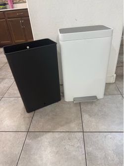 KOHLER 20940-STW 13-Gallon Stainless Steel Step Trash Can, White Stainless Steel, Hands-Free Pedal, Quiet-Close Lid, Fingerprint-Resistant, Durable, K
