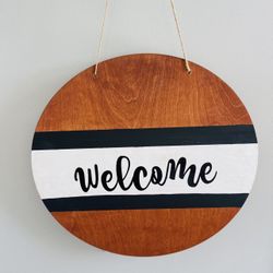 Large Welcome Sign