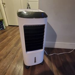 Evaporative Air Cooler with Remote