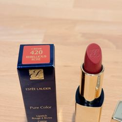 Estee lauder pure color Lipstick #420 rebellious rose