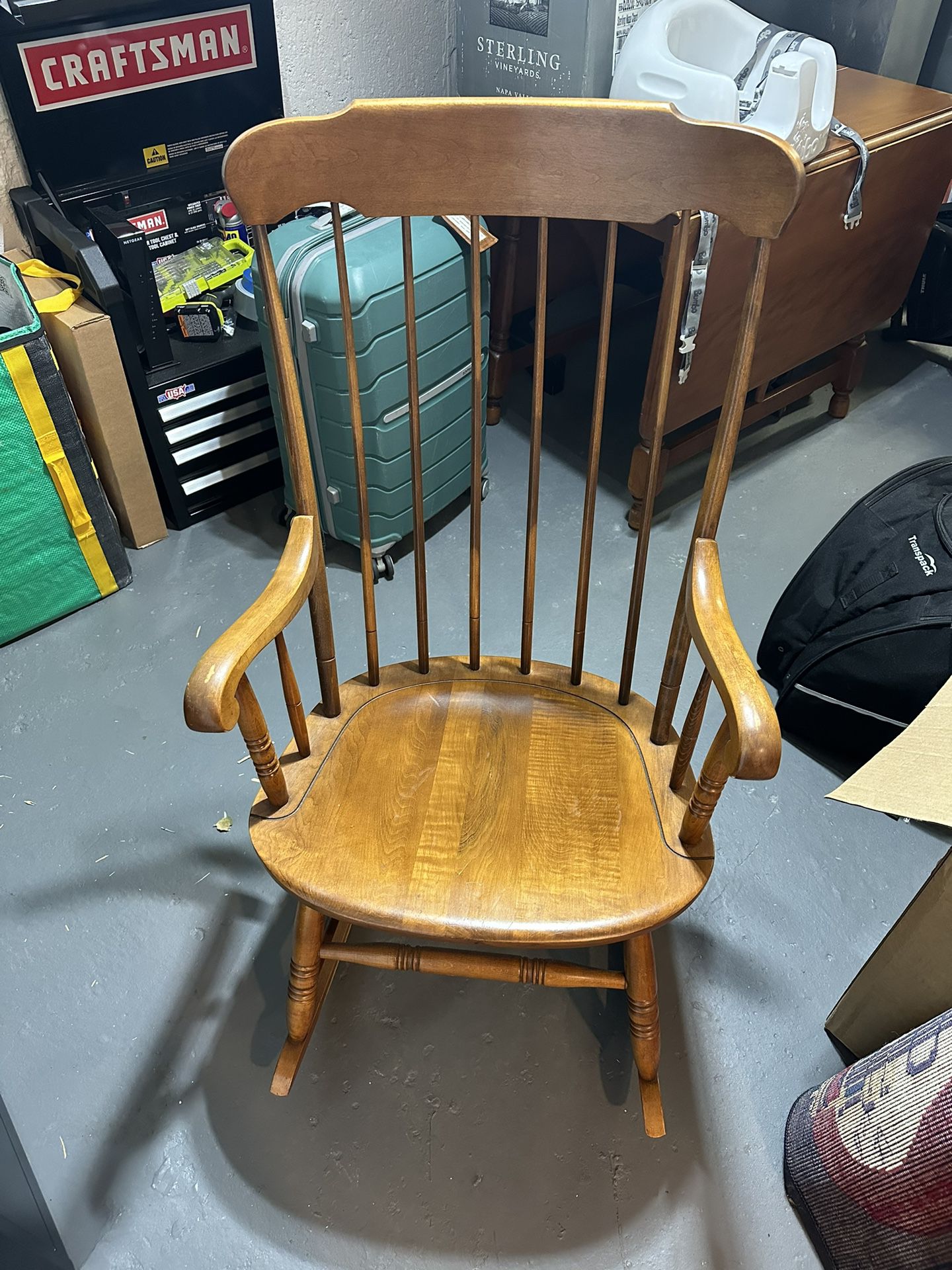 Free Rocking Chair 