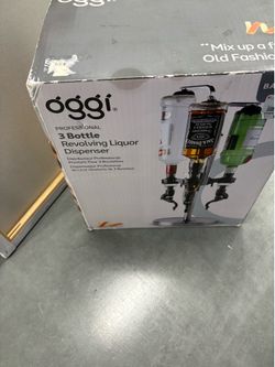 Revolving liquor dispenser