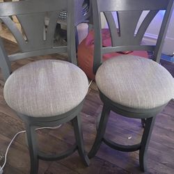 Bar Stools 