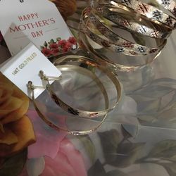 Seminario Bangle Brackets With Matching Earrings 