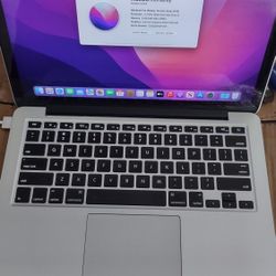 2015 MACBOOK PRO RETINA CORE I5 8GB RAM 256GB SSD  GOOD CONDITION 