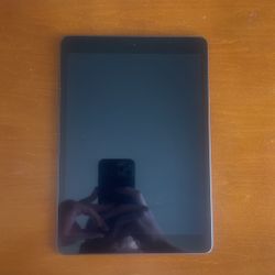 Ipad pro 1st gen; 128GB