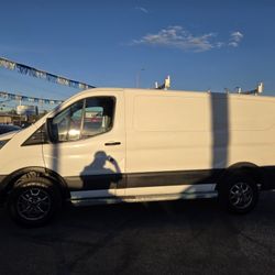 2018 Ford Transit 250 3dr SWB Low Roof Cargo Van w/Sliding Passenger Side Door