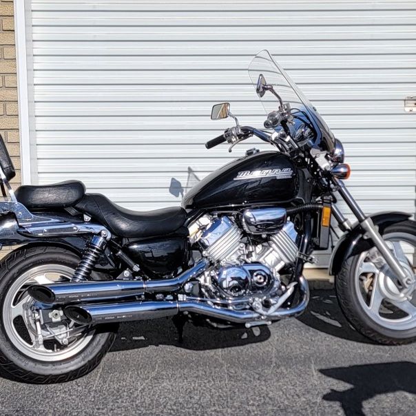 1998 honda magna