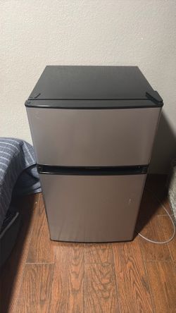 Frigidaire mine fridge