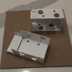 Brackets for Horizontal Blinds