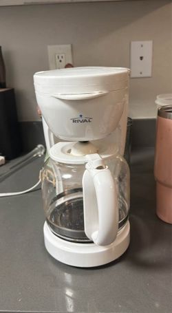 Rival 4-Cup Coffee Maker – Works Great