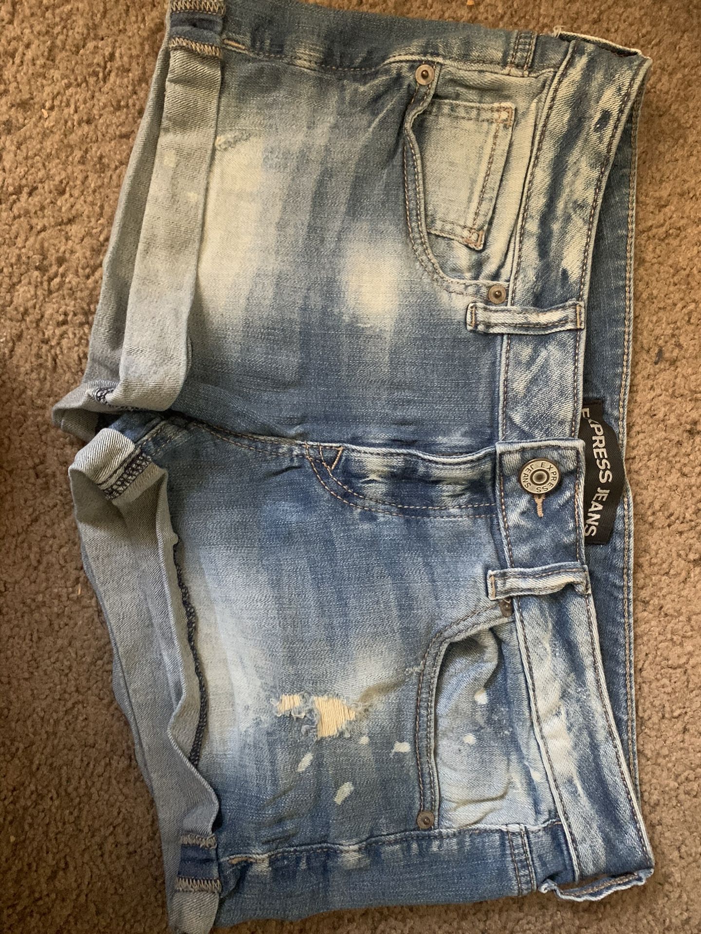 Express Shorts