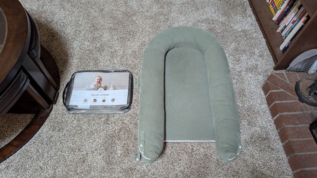 CooCoo Baby Deluxe Lounger in Sage Green