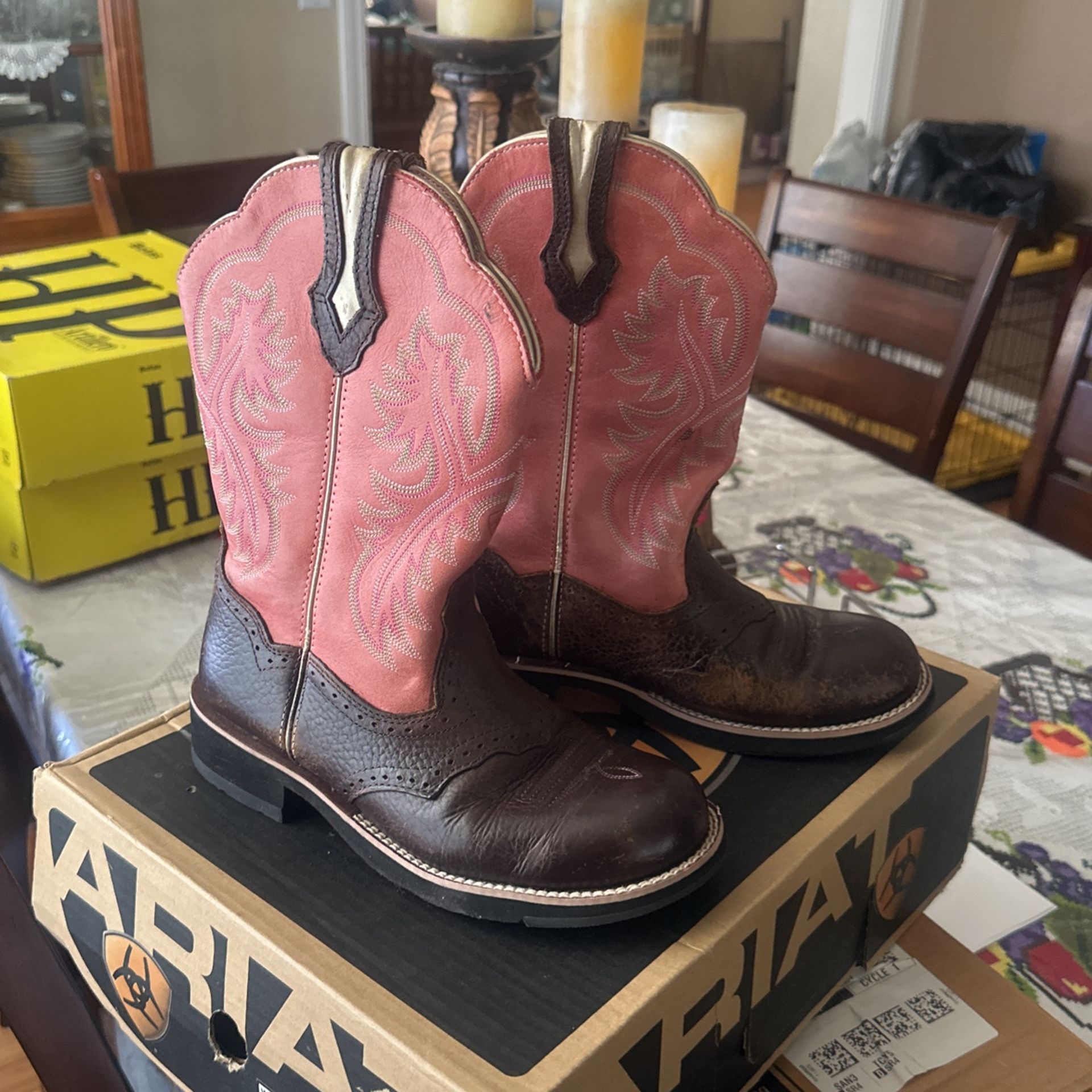 Ariat Women Boots