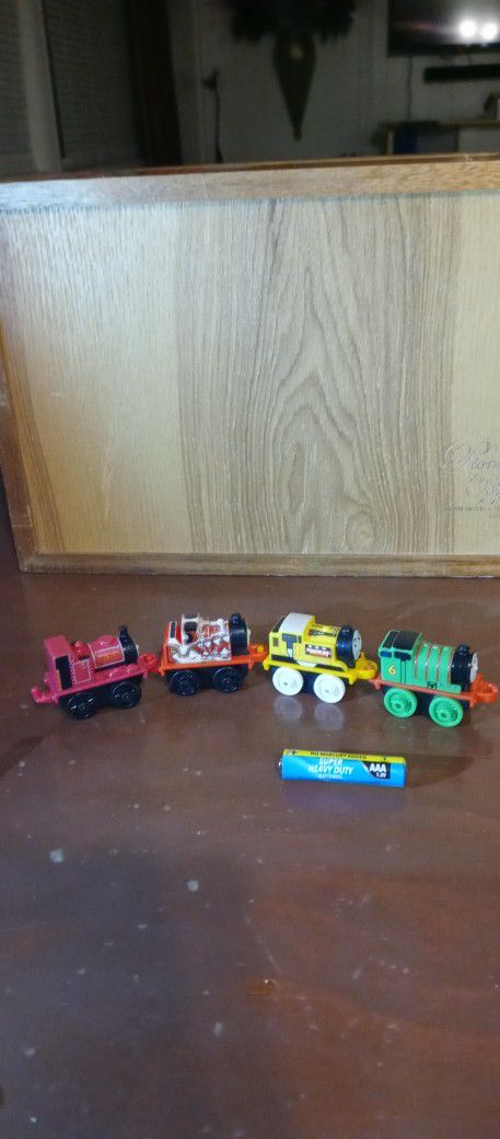 Thomas & Friends Mini Tank Train