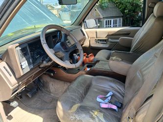 90-94 Chevy Suburban Custom Interior 