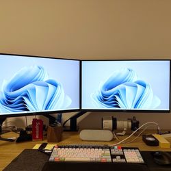 2 Dell 27 Inch 4K Monitors S2721QS with Dell MDA 20 Dual Monito Stand