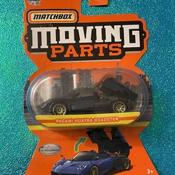 MATCHBOX 2021 MOVING PARTS #1 PAGANI HUAYRA ROADSTER W/ OPENING REAR MOC